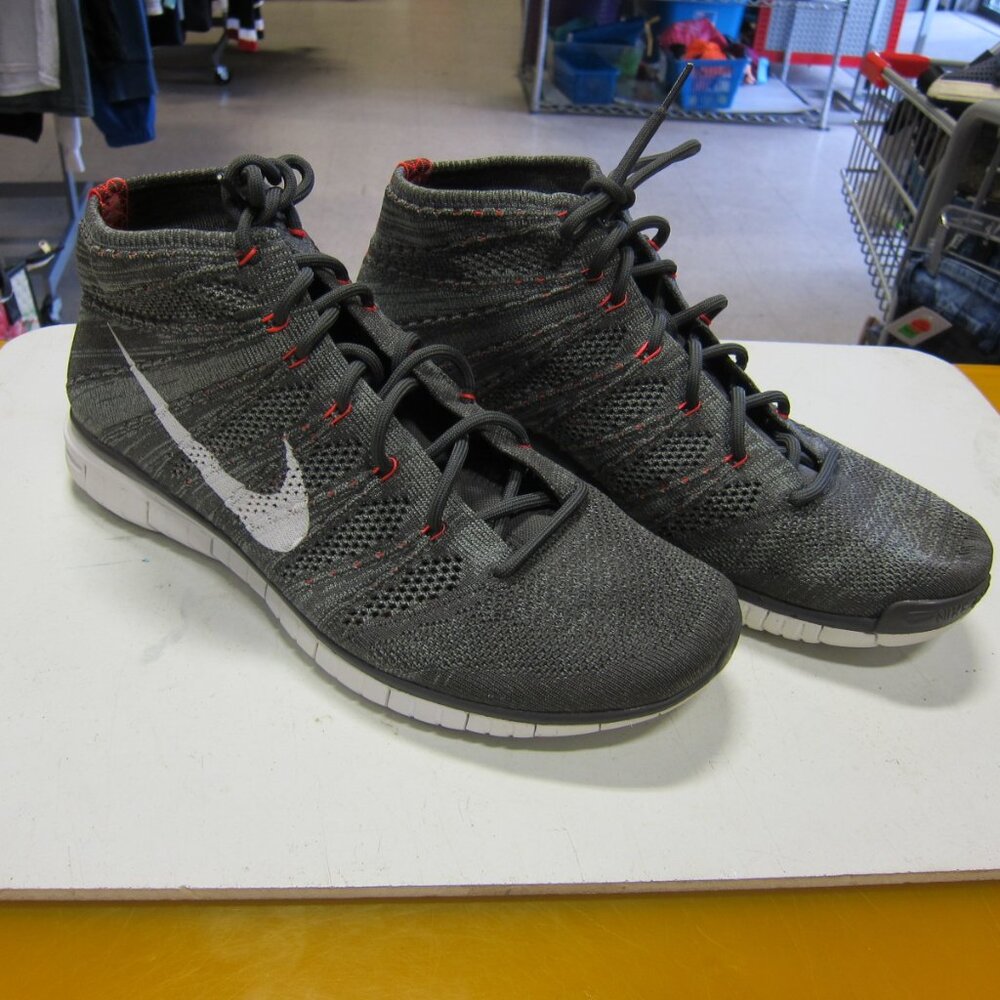 Nike Flyknit Chukka Mens 12 Midnight Fog/Mica Green/Br. Crimson Shoes 639700-003